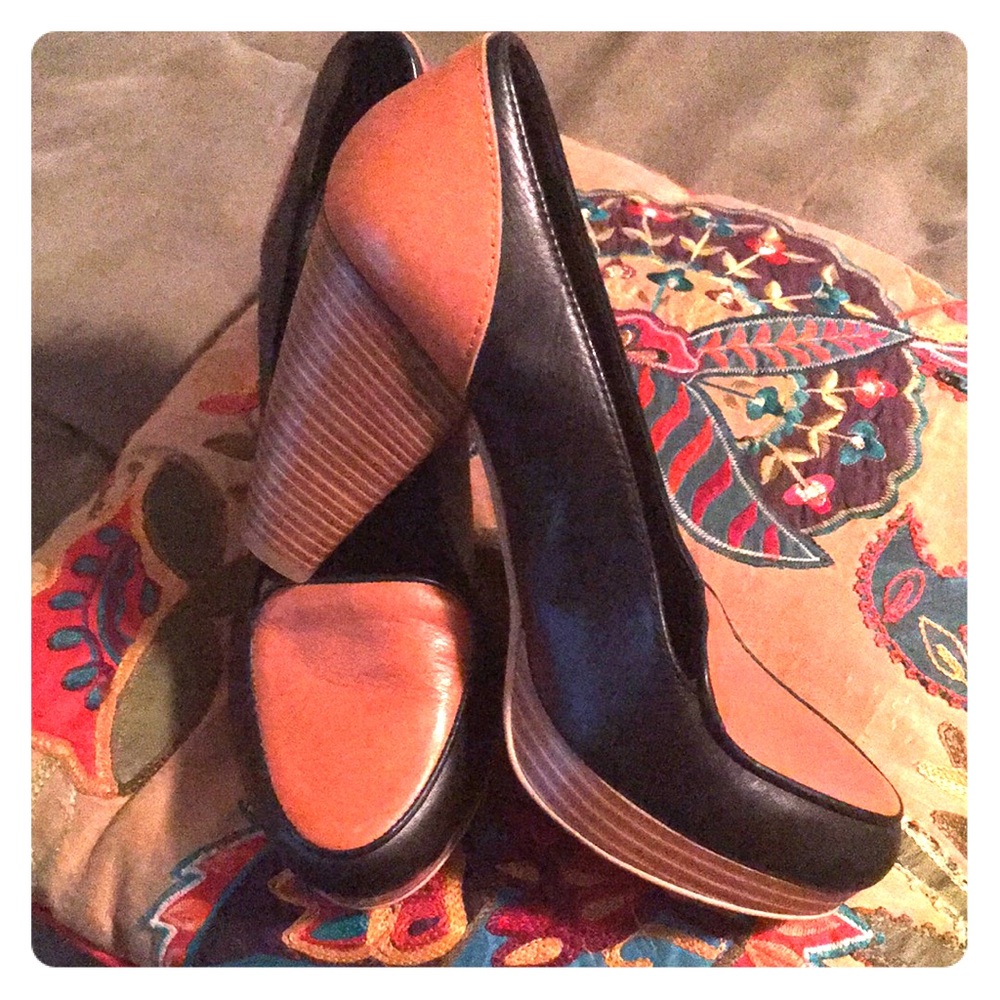 Madewell 1937 Footwear 7 Tan Black Shoes
